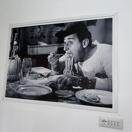 Romafatata: Intero Appartamento Luaran gambar